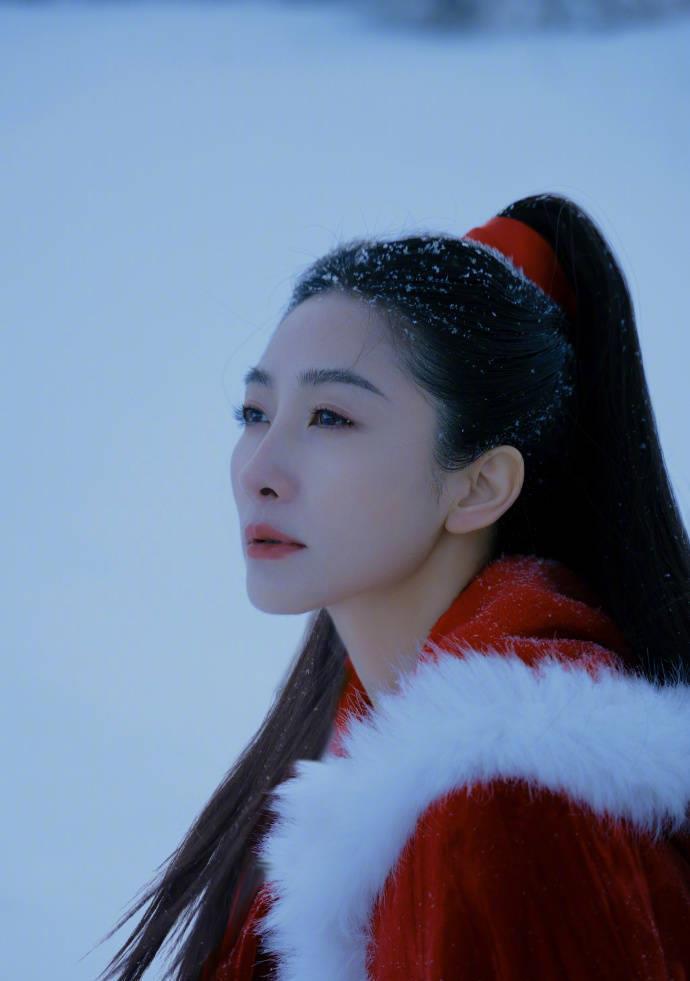 陶昕然雪地照:安陵容的另一种风采,角色与演员的无限可能 陶昕然在