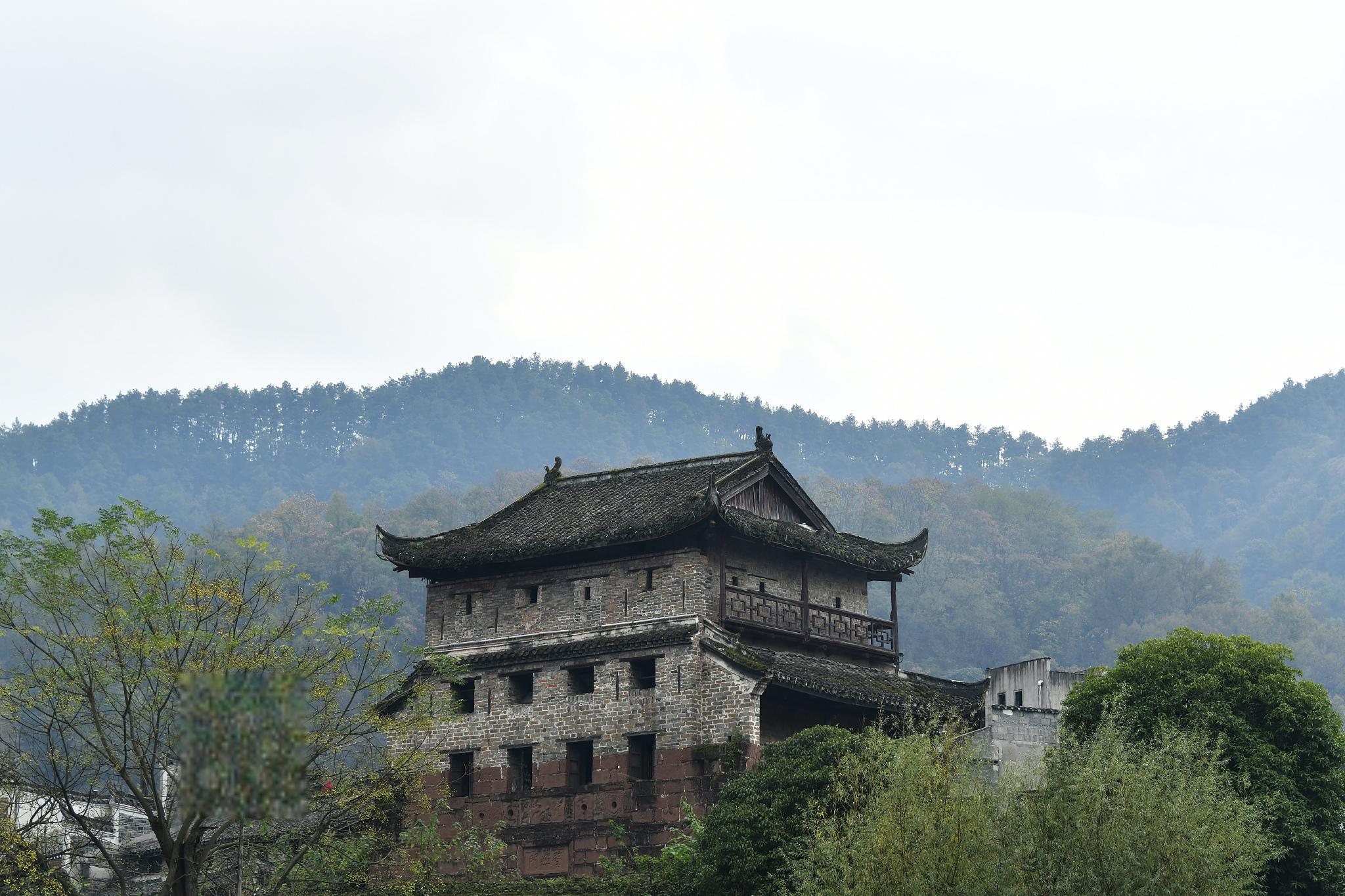 邵阳:自然与历史的交融之地 邵阳,湖南的心脏地带,隐藏着无尽的自然