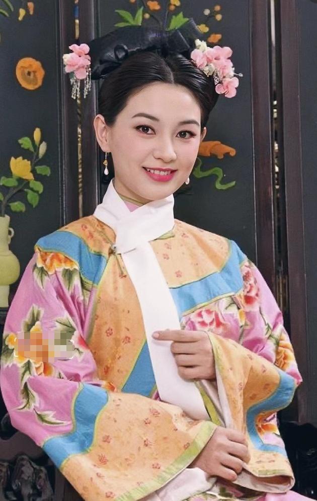 深宫谍影》:陈秀丽的颜值与服装是追剧动力 陈秀丽在《深宫谍影》中的