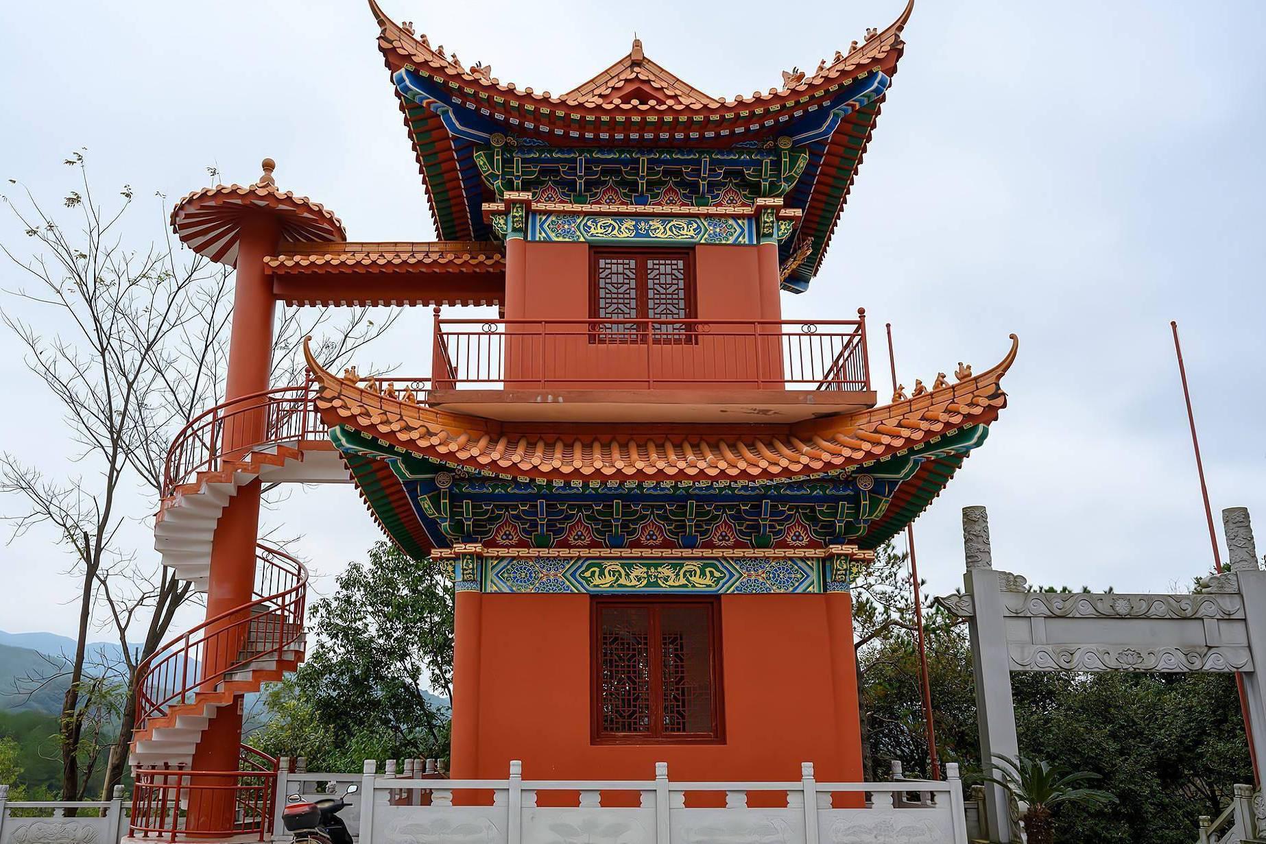 天龙山寺:赣州全南县的人间秘境 天龙山寺位于赣州全南县,是一处历史