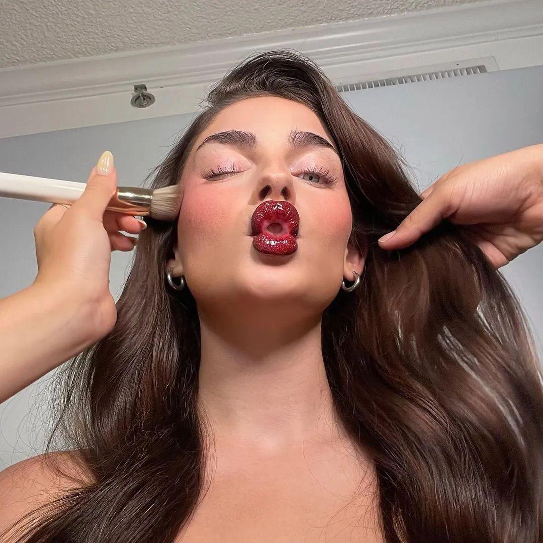 —candela gallo candela gallo,西班牙女演员,歌手