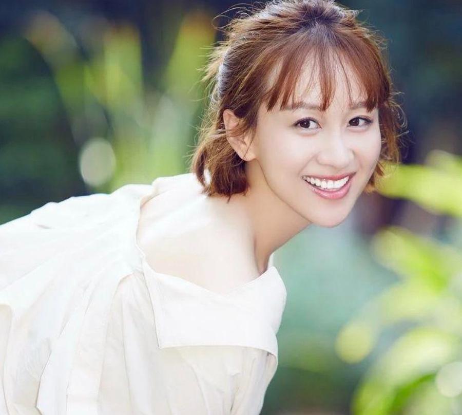 练练:韦春红背后的坚韧与智慧 练练在《大江大河》中饰演的韦春红是一