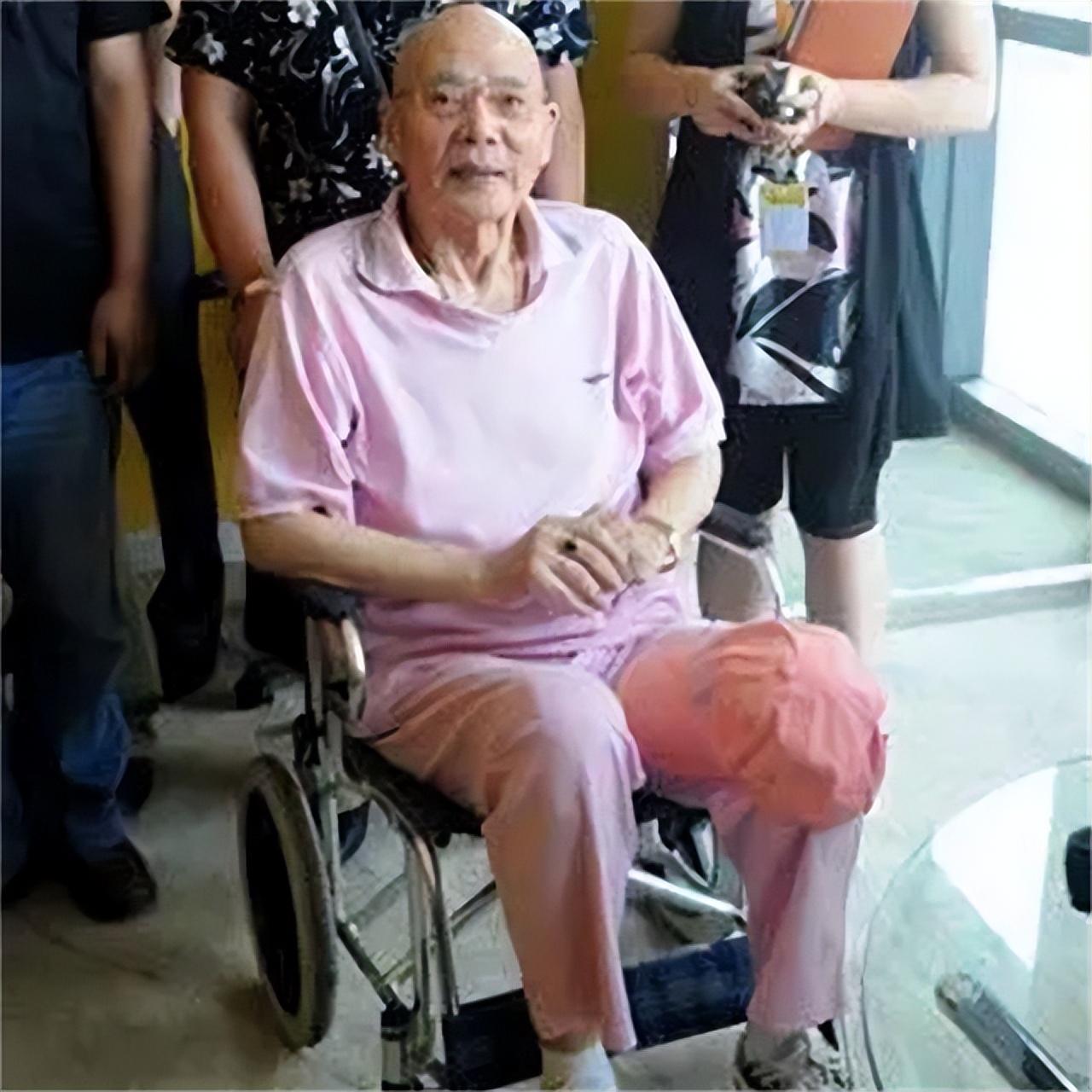 —闫怀礼:艺术的坚守与别离 闫怀礼,曾在影视荧屏上