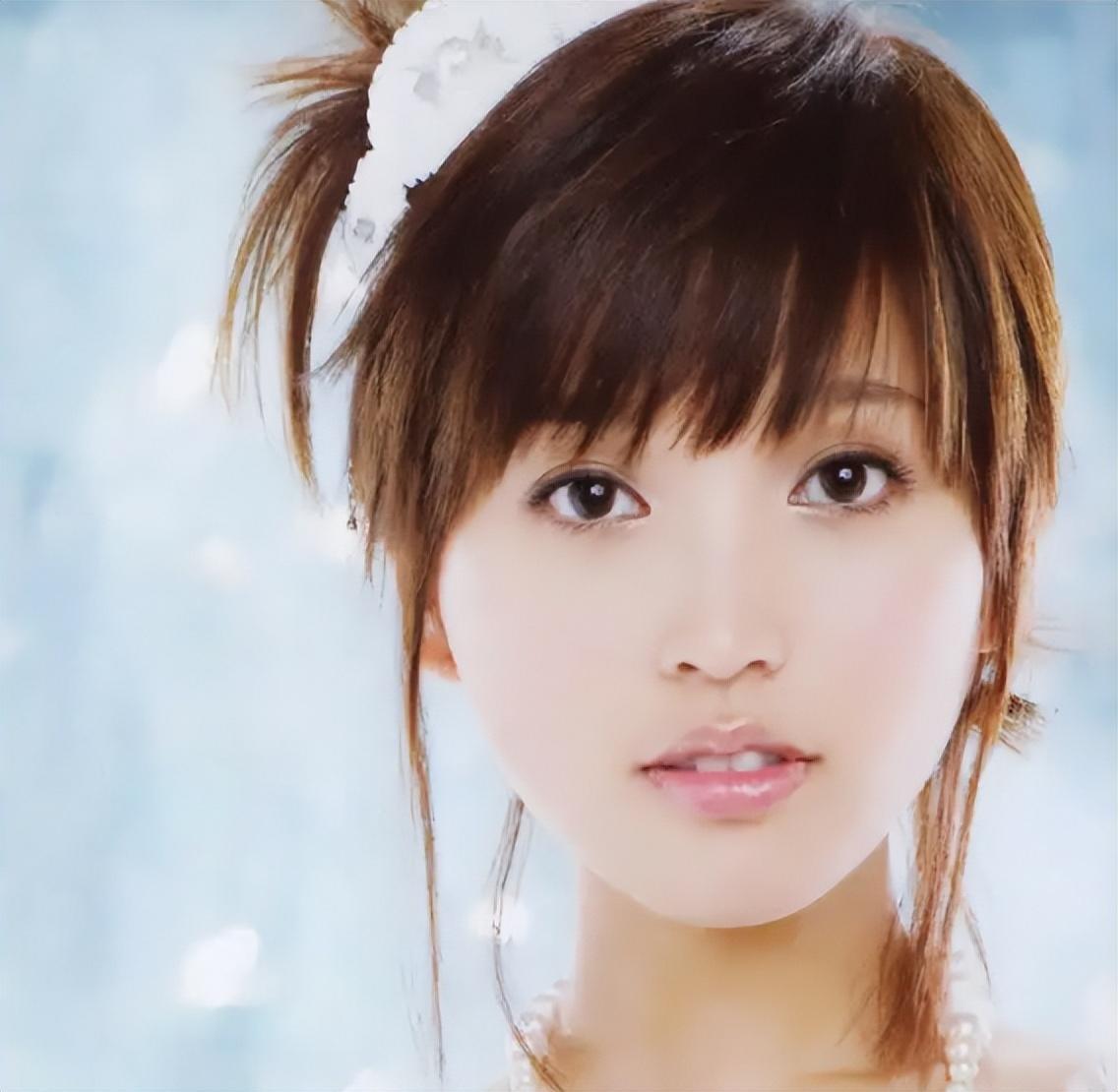 金莎:从校园女神到恋爱脑 金莎,曾是校园女神,与林俊杰,胡歌合作,40岁