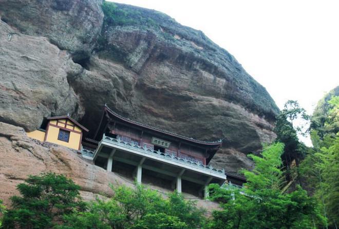 浙江方岩风景区在哪里图片