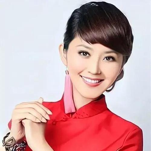 方琼的婚姻真相:坚持不懈追求梦想 方琼是一个非常坚强和有毅力的女性