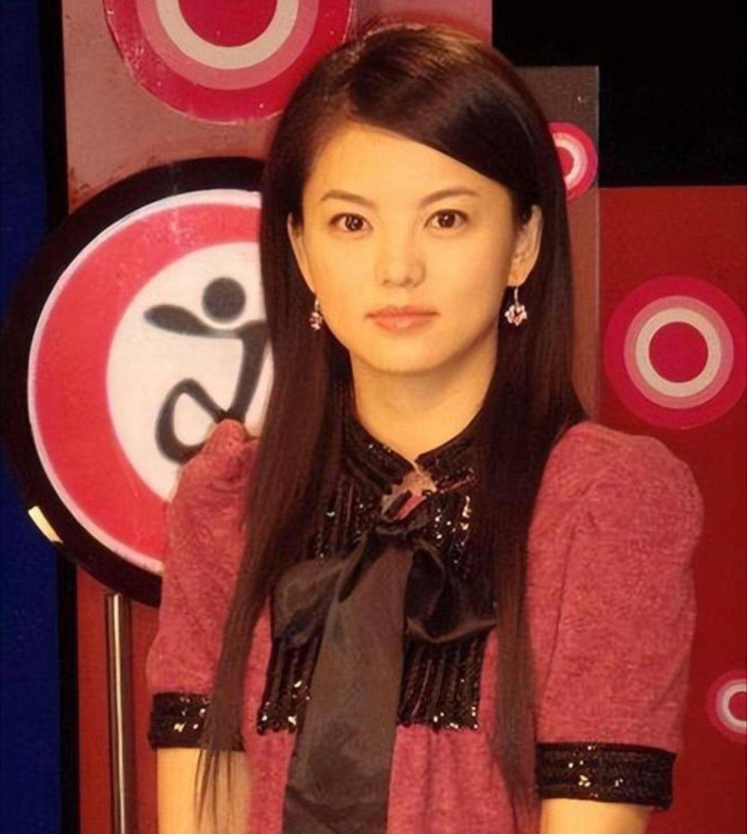 李湘的复出无疑是近期娱乐圈的一大看点.