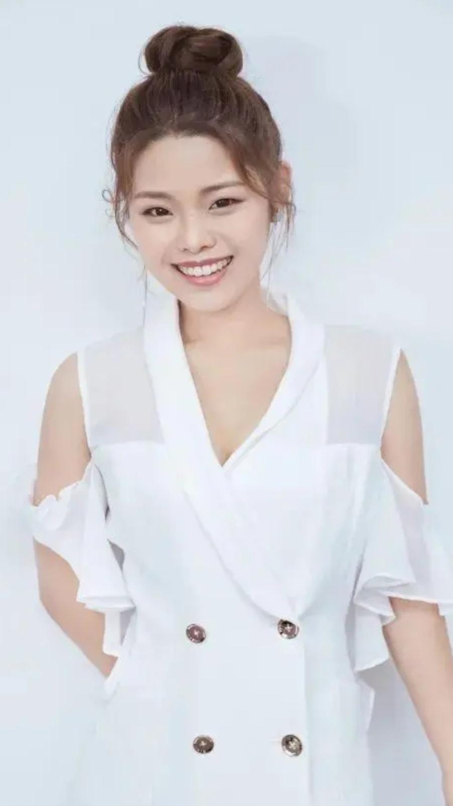 王莎莎:坚守演技的娱乐圈异类 在娱乐圈这个看脸的时代,颜值似乎成了