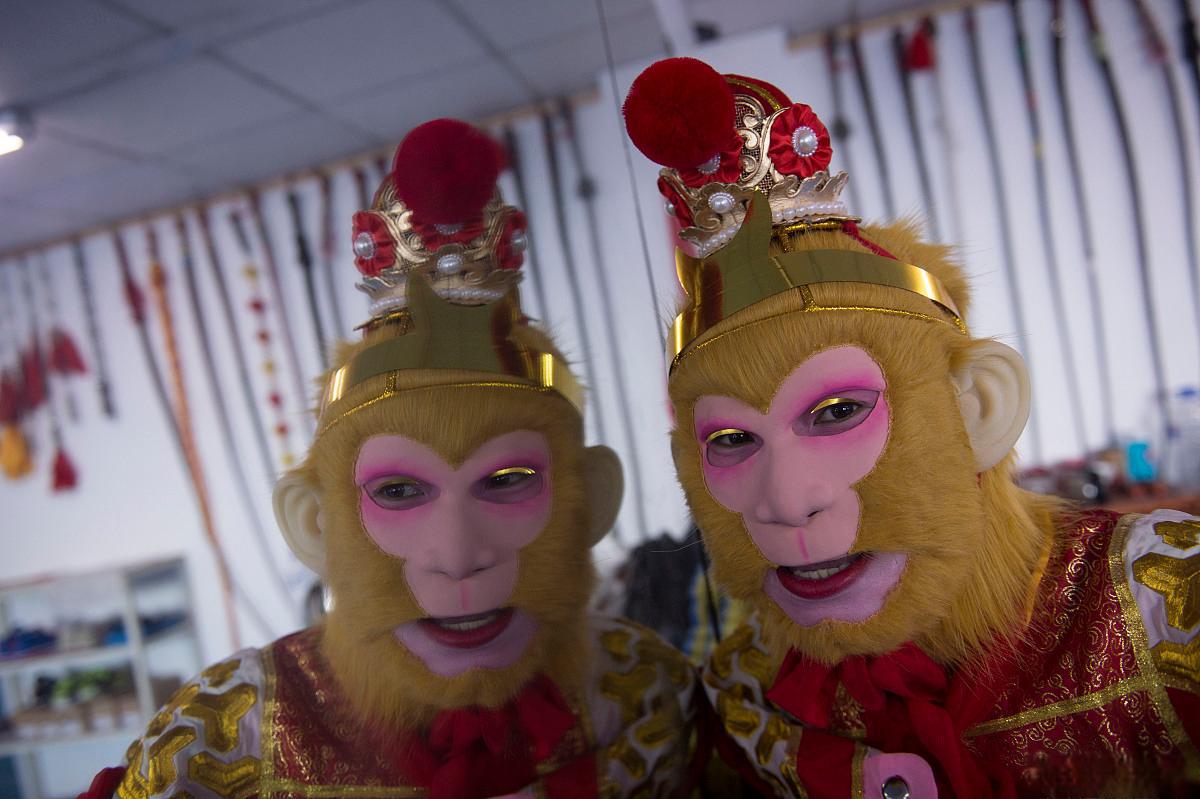 六小龄童马德华合璧,西游记真假美猴王再现荧屏!