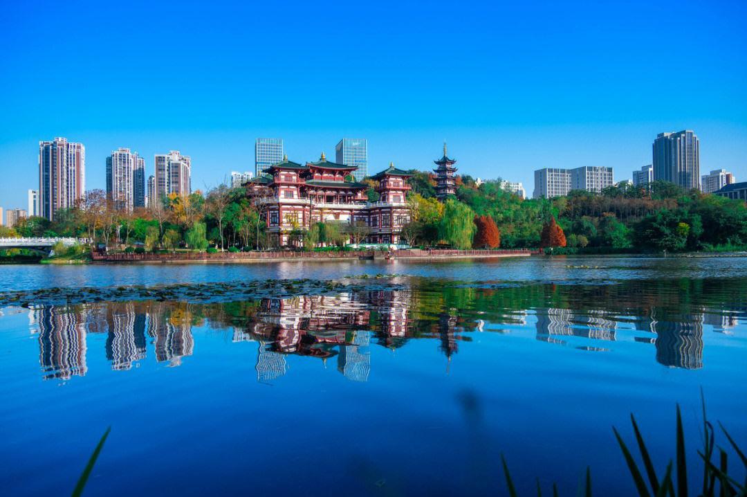 永川区:西南地区的璀璨明珠 永川区位于重庆市西部的心脏地带,是西南