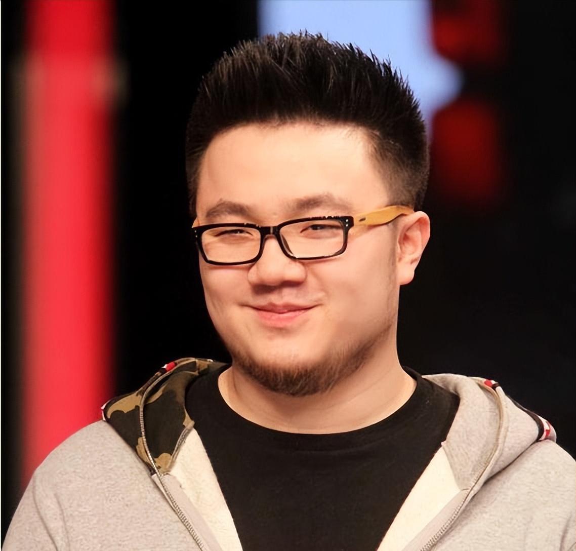 巴图:从冷落到辉煌,一位演员的成长与坚守 巴图,宋丹丹之子,英达继子