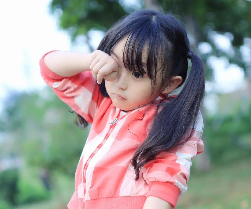 童星刘楚恬:从童星到学霸 刘楚恬,中国内地女演员,从两岁开始登上舞台