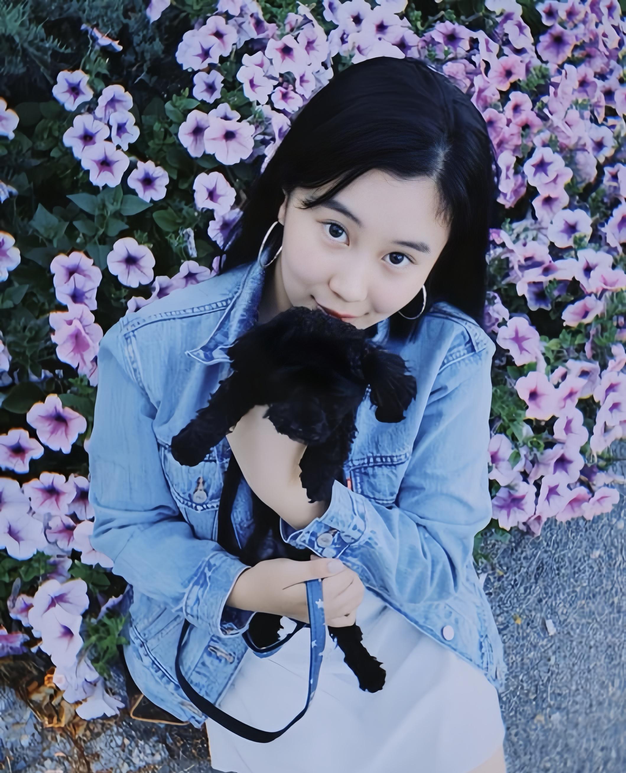 杨子陶虹长女杨海润:哈佛毕业的才情美人与家族的希望 前些日子,杨子