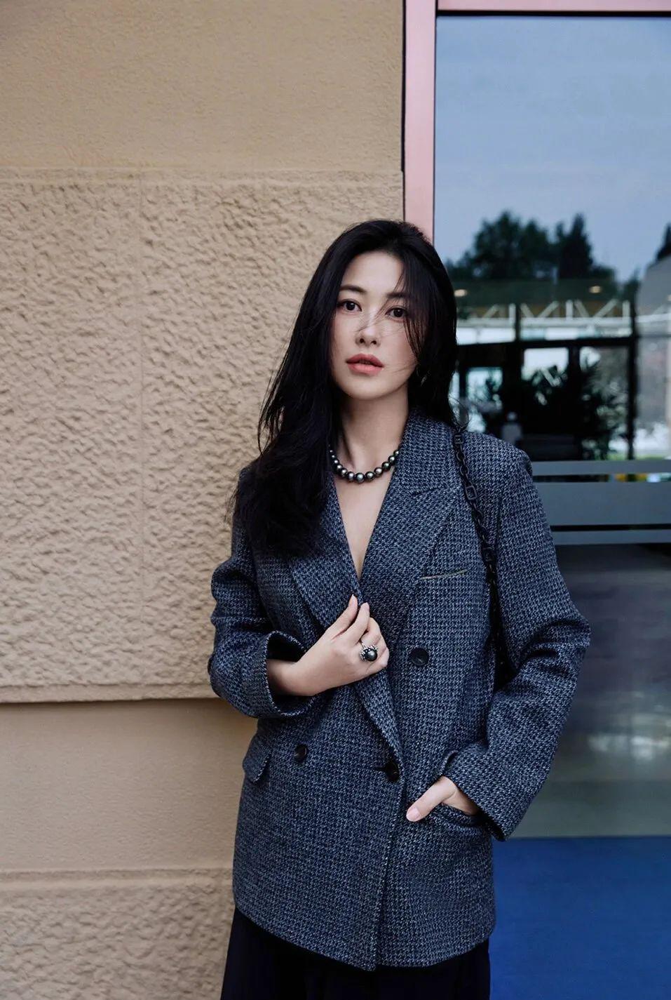 朱珠的"大女人风":时尚的高级诠释 朱珠的私服风格