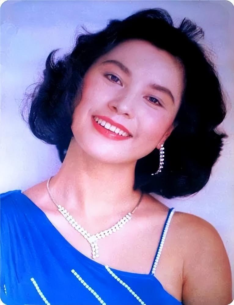 演员张晓敏:移民加拿大后的现状 张晓敏是华语影视圈中最耀眼的新星