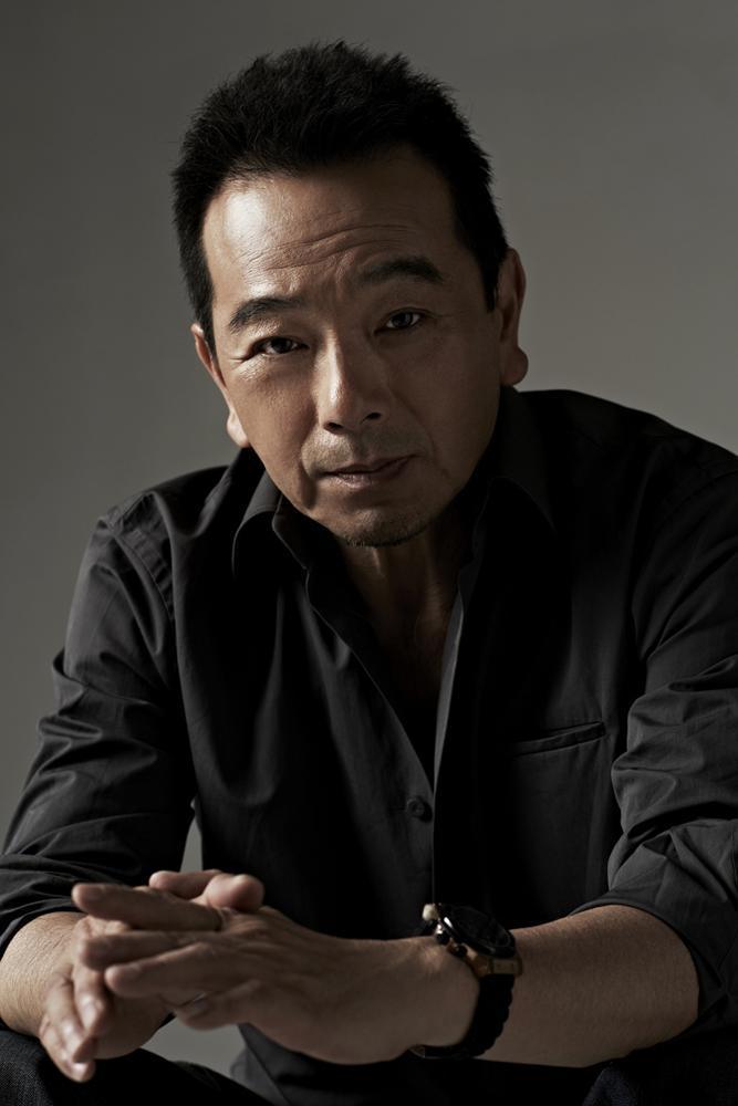 威严富豪背后的节俭人生 张晨光作为一位走过多年演艺生涯的资深演员