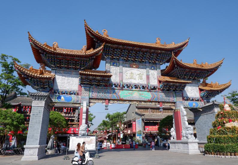 官渡古镇:昆明的历史文化瑰宝 昆明,春城之美,自然与历史交相辉映.