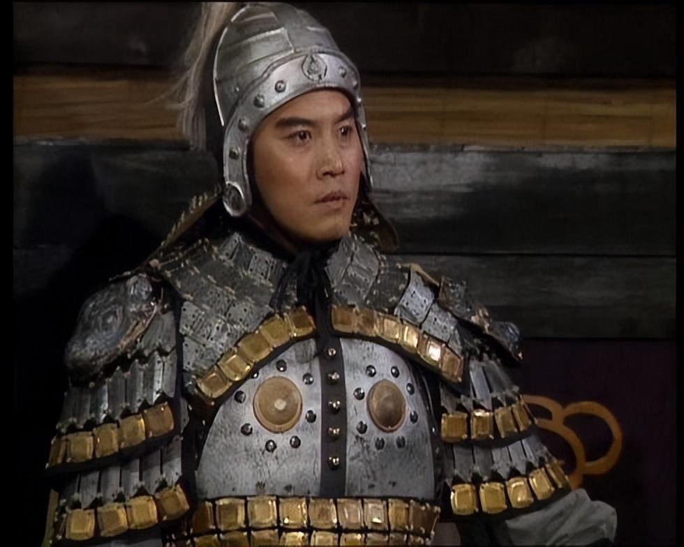 张山:演艺圈的"赵云",家庭的守护者 在《三国演义》中,赵云的形象深入