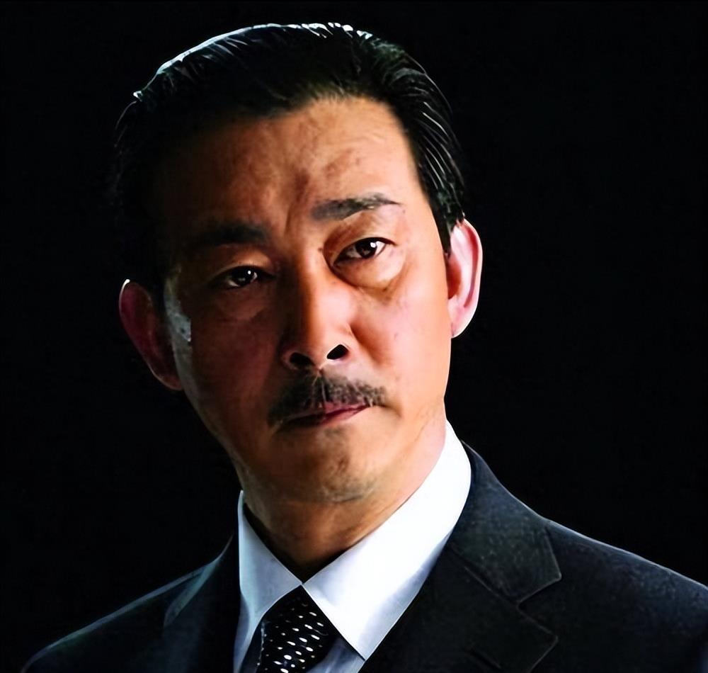 樊志起:演戏比生命还要重要 演员樊志起因为对演戏的热爱和执着,甚至