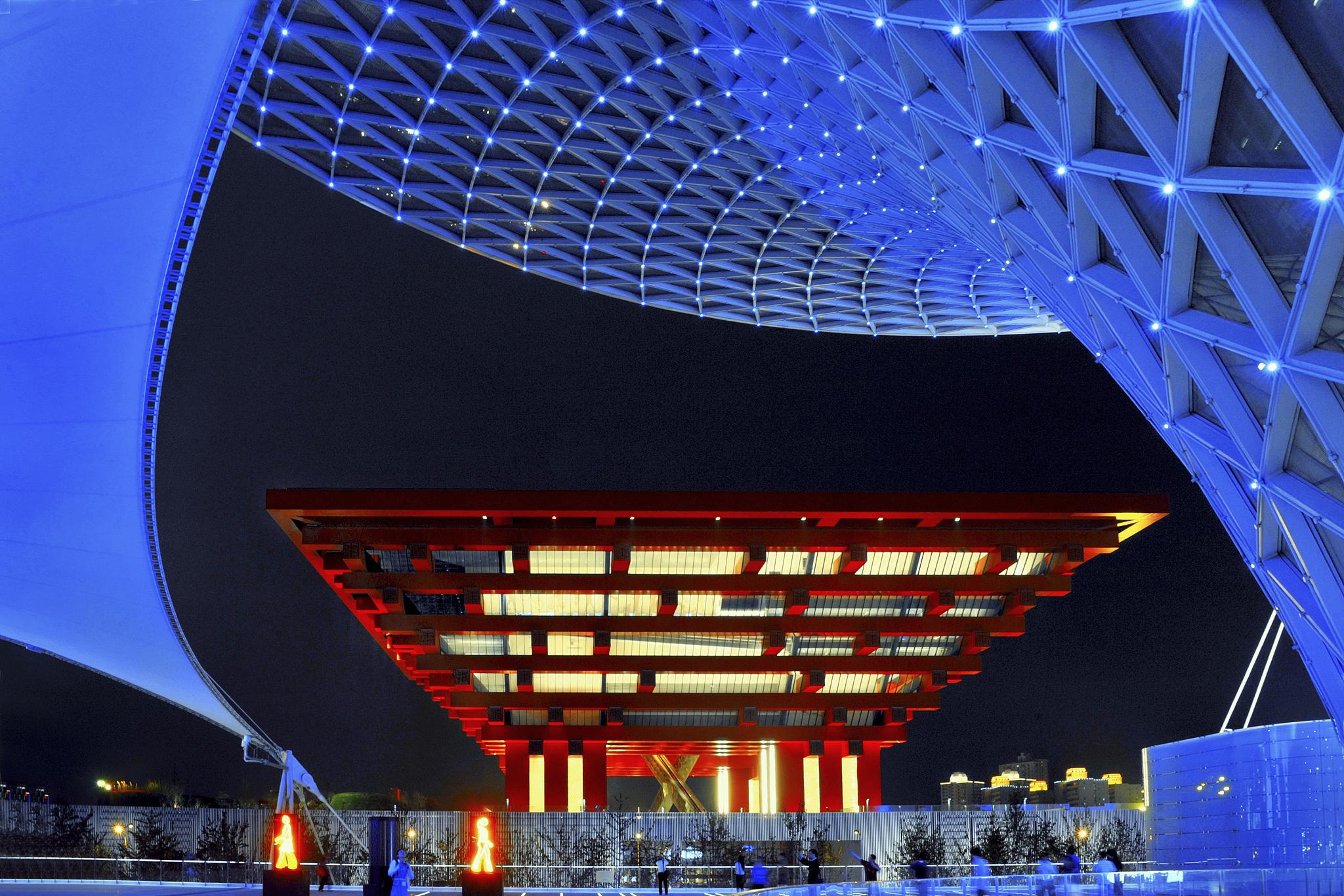 畅游上海世博园:实用攻略全知道 想要畅游上海世博园,玩得开心又尽兴?