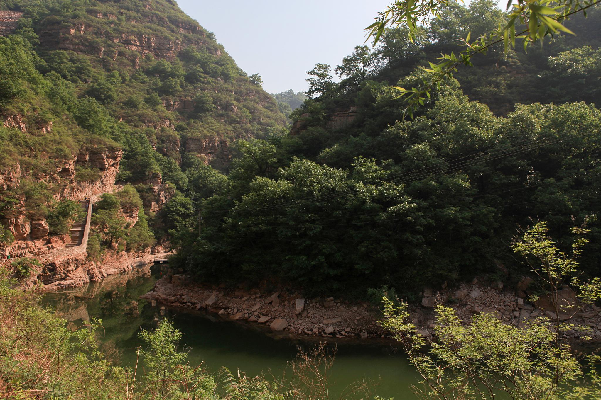 玉渡山:自然与文化的交融之地 玉渡山位于北京市延庆区,是燕山山脉中