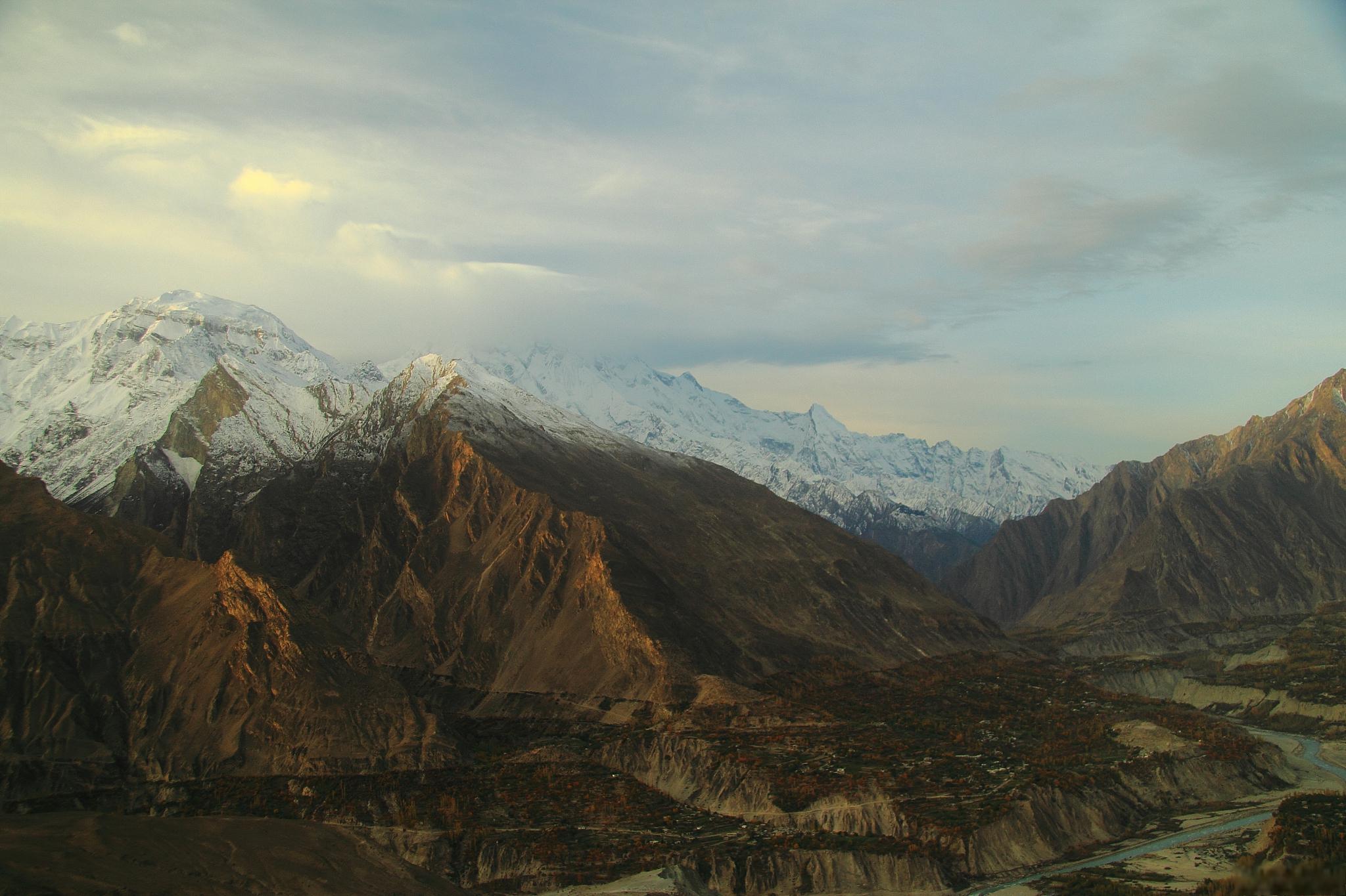 贺兰山国家森林公园:自然与人文的完美结合 欢迎来到贺兰山国家森林