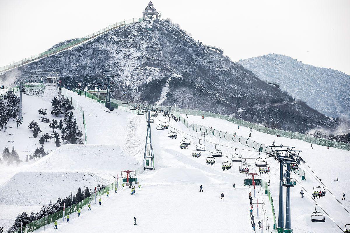 六盘水市梅花山滑雪场图片