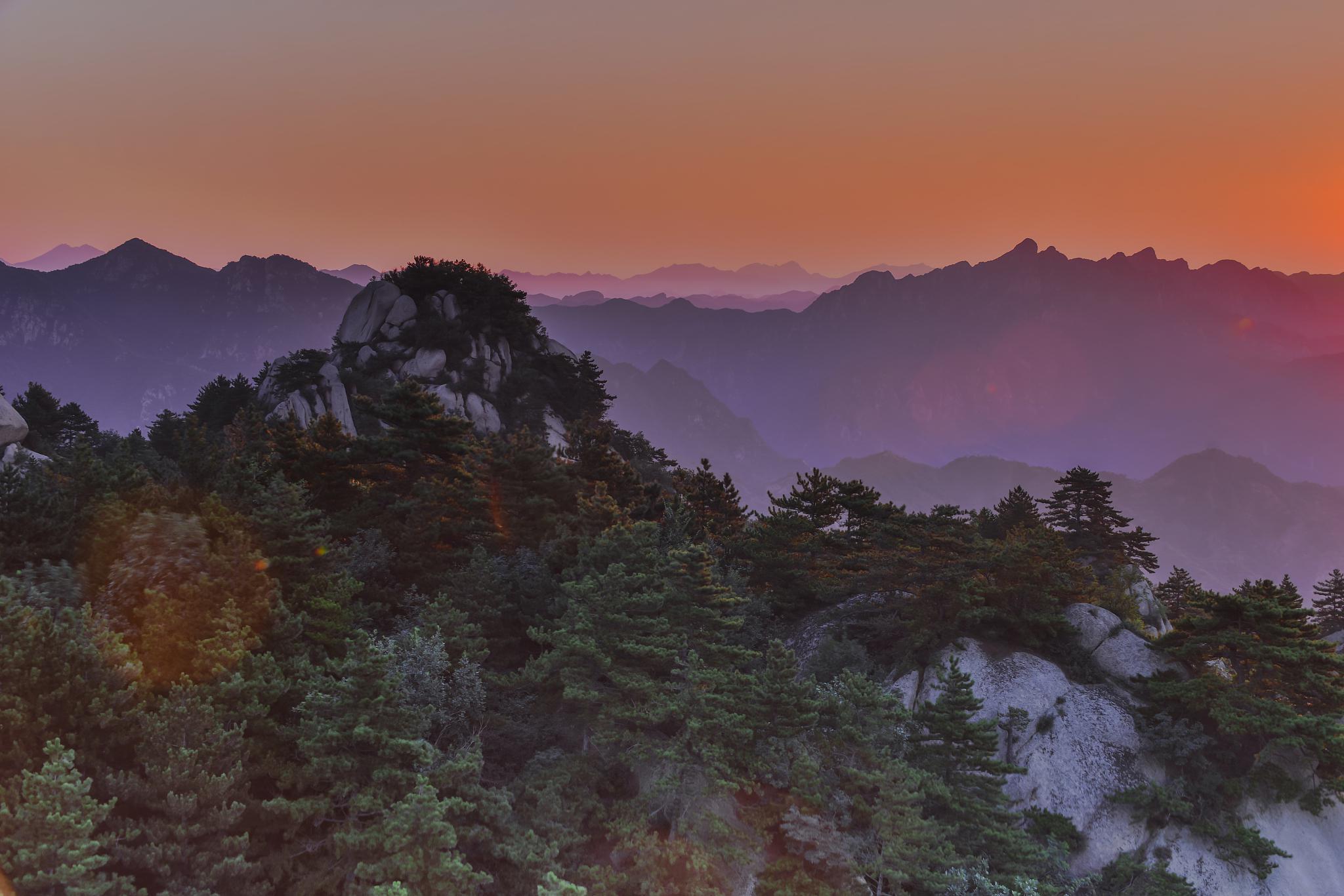 庐山之旅 探秘中国之美 庐山是中国著名的风景名胜区