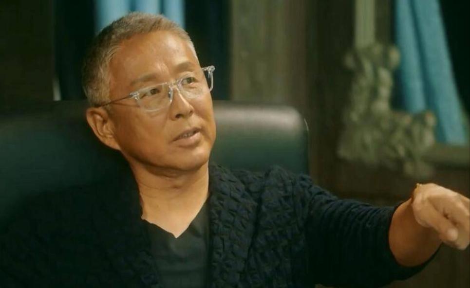 陈道明:演艺圈的清流,家庭的守护者 陈道明,这个名字在演艺圈如雷贯耳