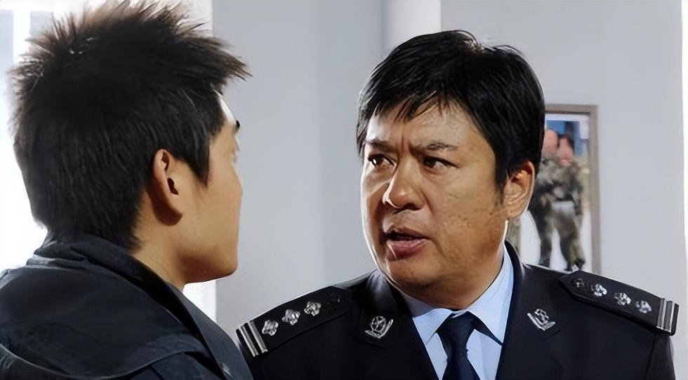 张潮:再婚娶小20岁妻子,62岁又当父亲,事业爱情双丰收 在娱乐圈中