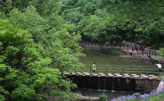 玉渡山:北京周边不可错过的旅游胜地 玉渡山位于北京市延庆区,是北京