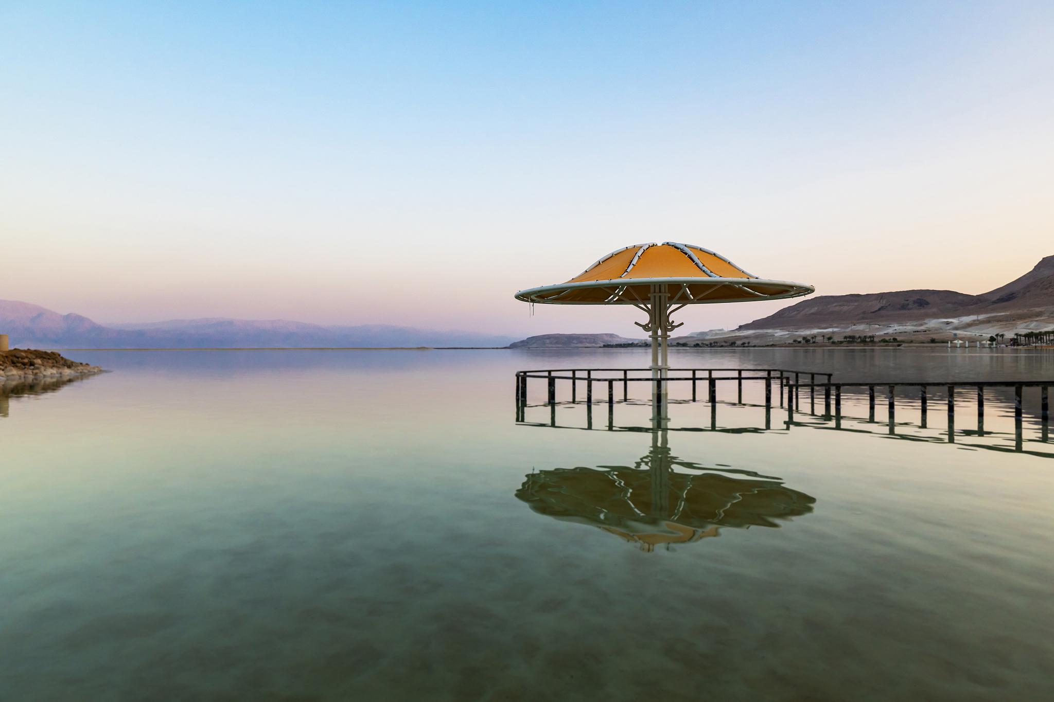 抚仙湖:云南的璀璨明珠 抚仙湖,这颗位于云南省玉溪市澄江县,江川区和