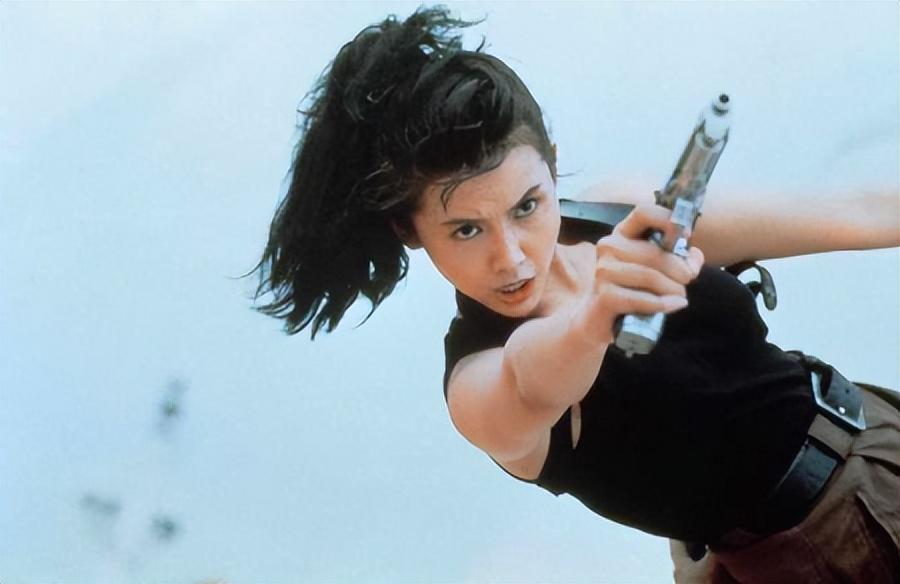 台湾女星温翠苹遭家暴:沉默背后的婚姻困境与家庭暴力问题 近期,一段