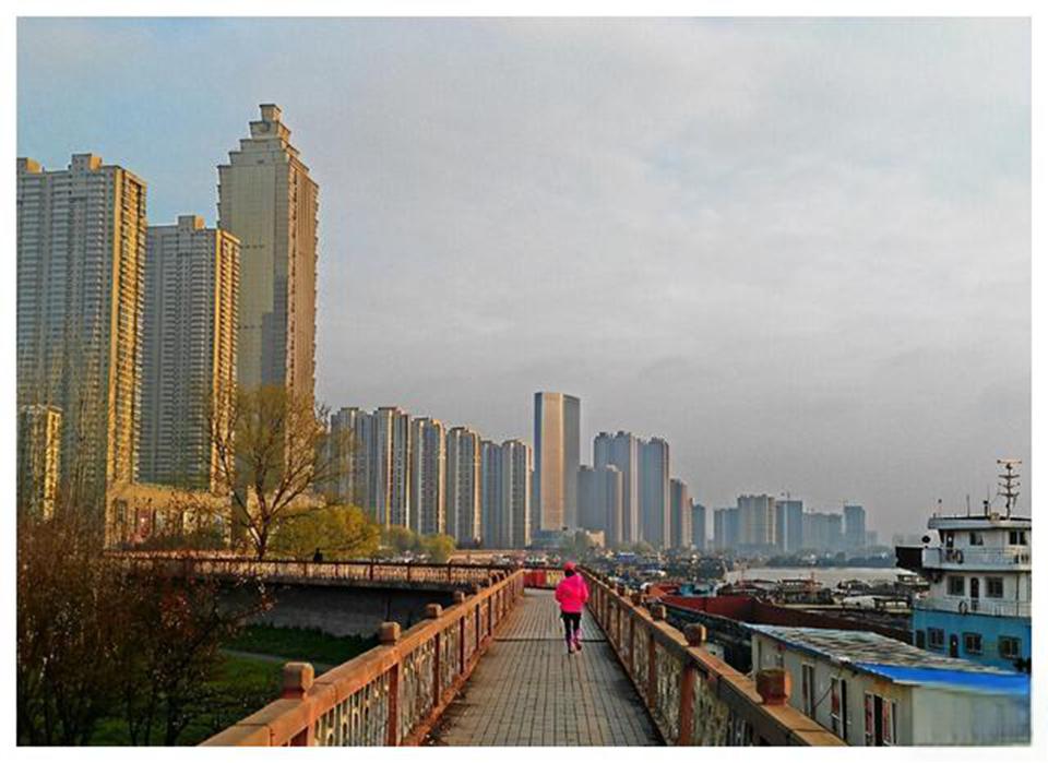 琼山区:海口的左膀右臂辖区 琼山区位于海口市的中心地带,是海口的