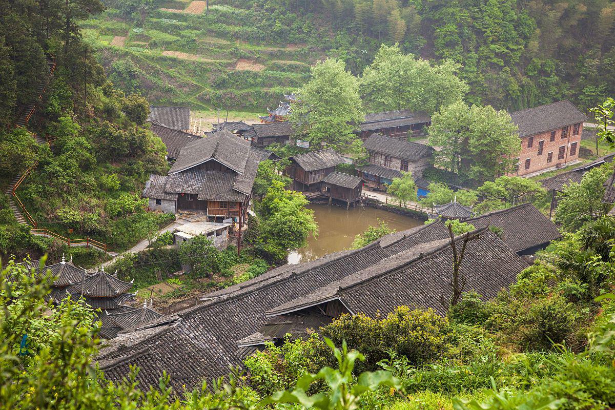 乌江寨旅游指南:探秘贵州深山秘境 乌江寨,藏匿于贵州省六盘水市的