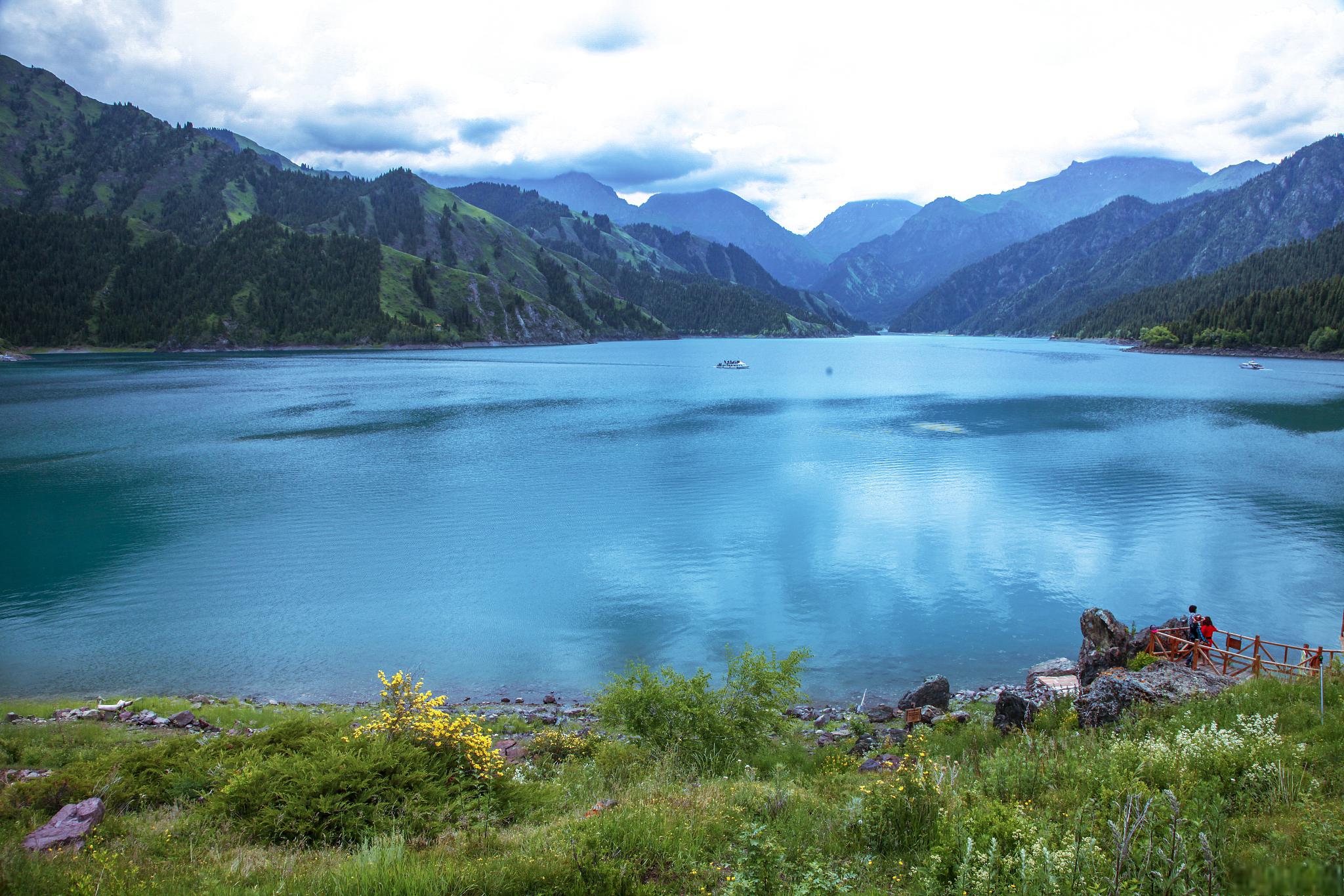 新疆9月旅行清单:探寻黄金季节的绝美风景 金秋九月,新疆的天高云淡