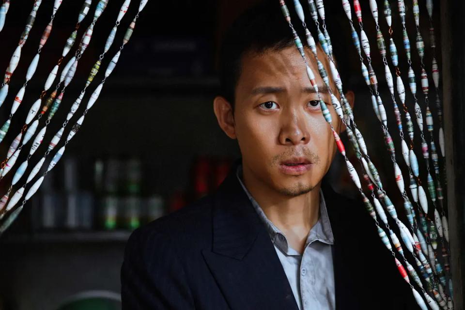 无价之宝》:张译的善良 无价之宝》是一部喜剧电影,但是全程都是悲情