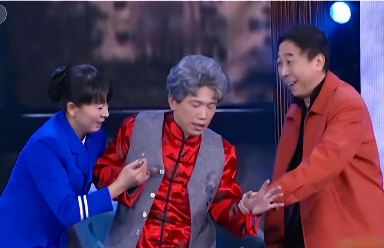 冯巩徒弟现状大不同:各具特色,差距渐显 冯巩是一位著名的相声演员,他