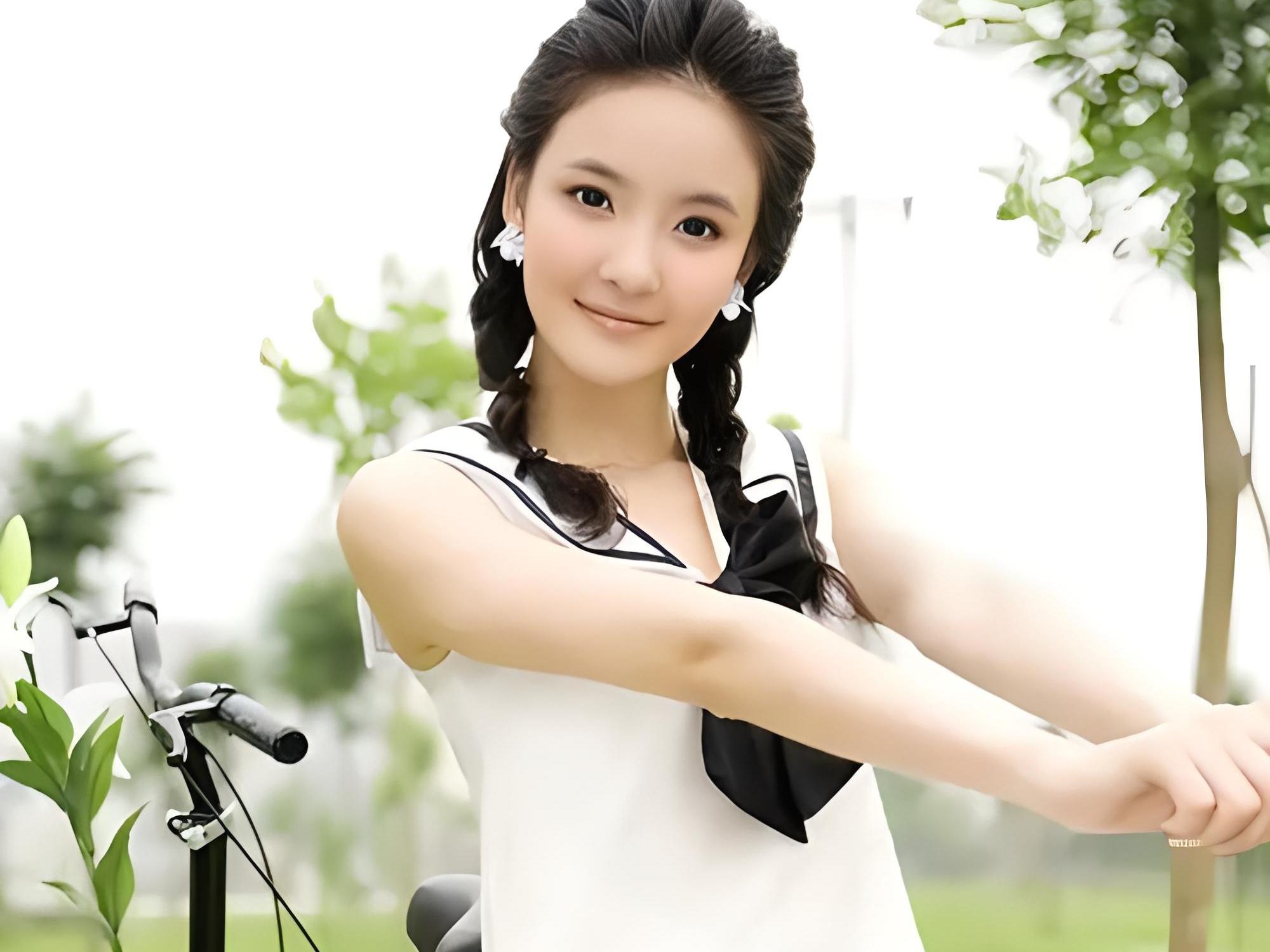 娱乐圈的道德困境与公众人物的底线 前些日子,演员刘雨欣与张檬之间的