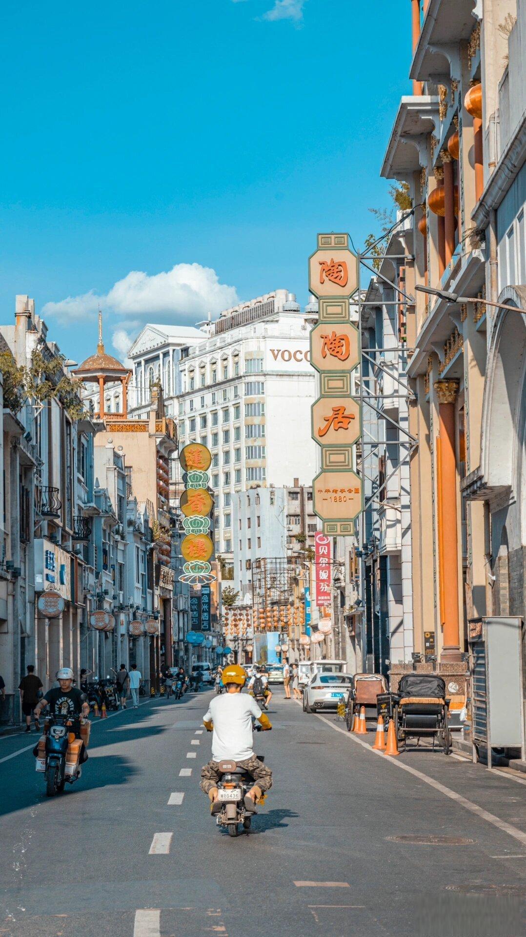 广州北京路步行街一日游 广州作为中国南方的重要城市,拥有着悠久的