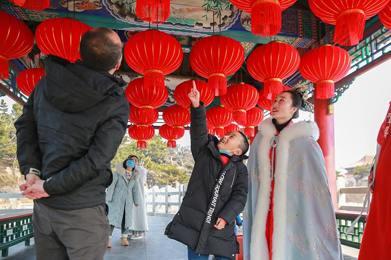 青岛过年风俗图片