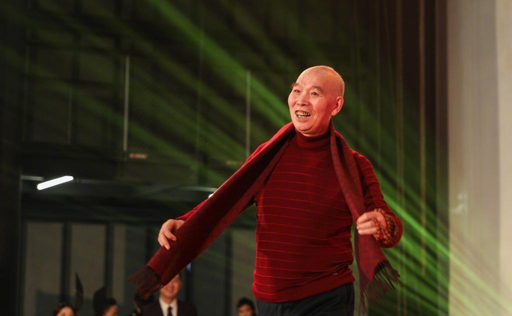 巴蜀笑星李伯清:人生波澜壮阔 李伯清的人生,就如同一场精彩的演出,有