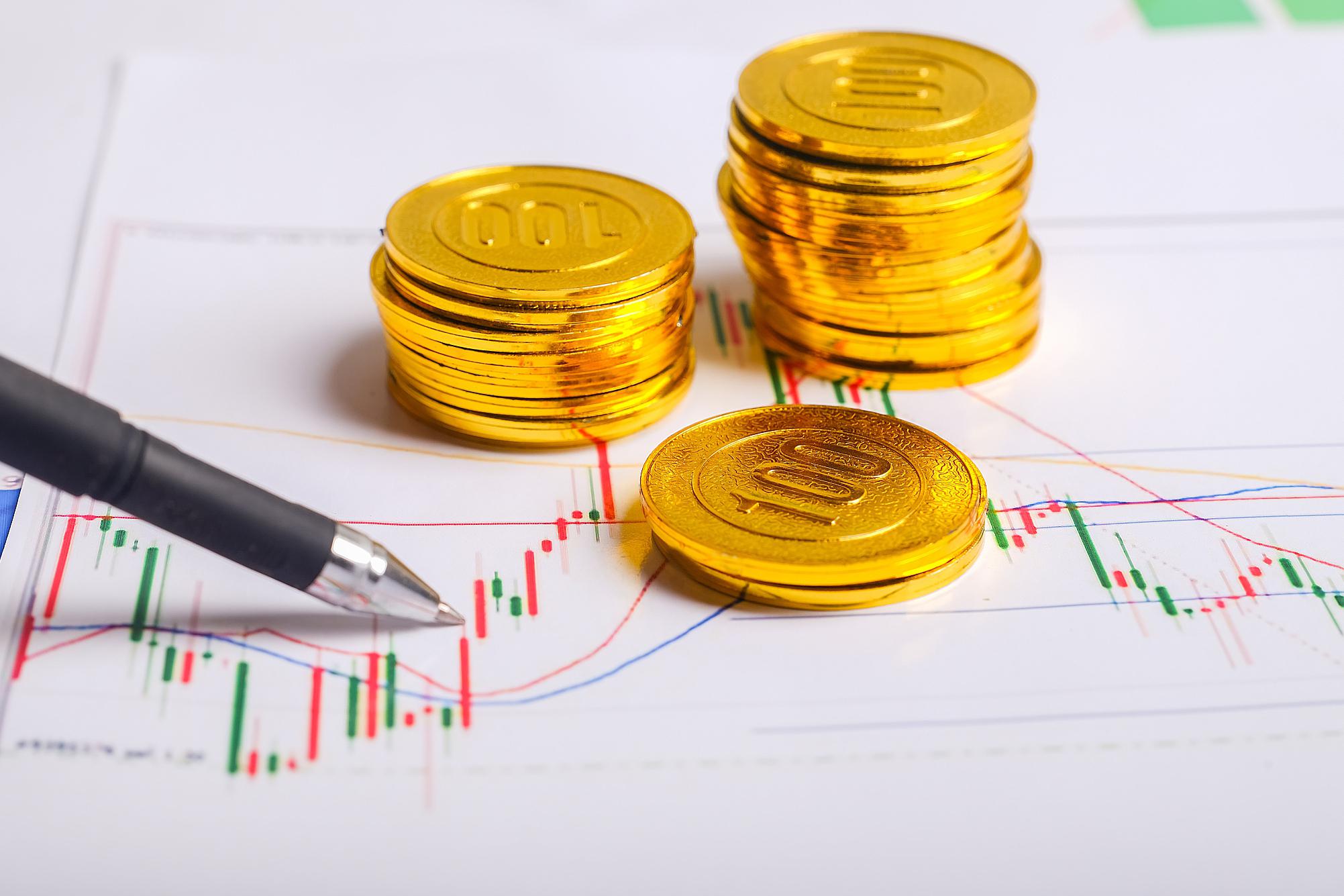 法律视角下的供需与风险 在全球经济放缓的大背景下,2024年沪铜期货