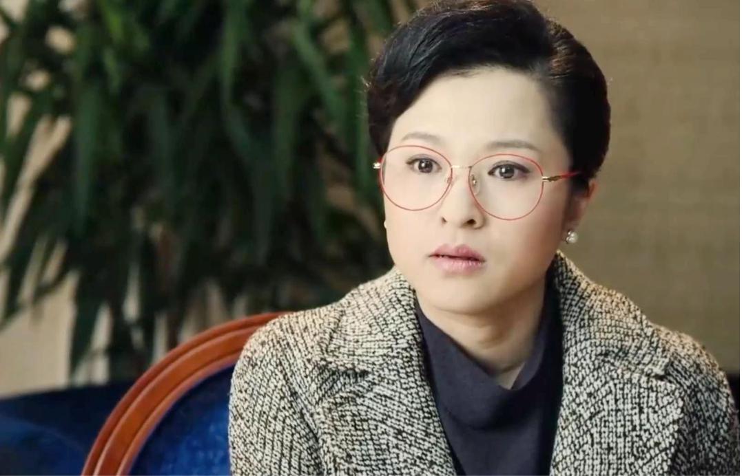 情满四合院》:女演员们的人生经历 情满四合院》这部电视剧在近期热播