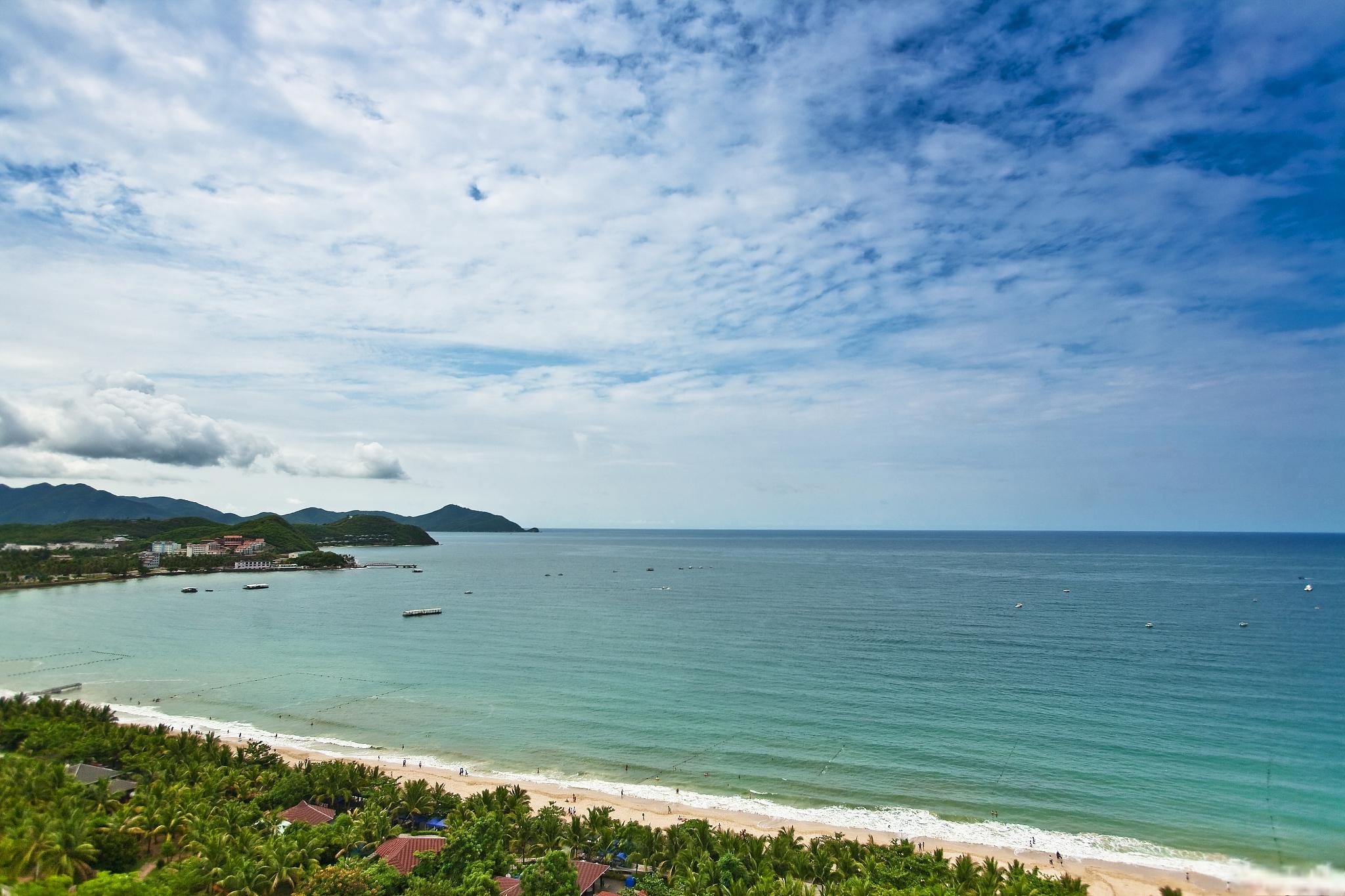 巽寮湾:粤东的璀璨明珠 巽寮湾,位于广东省惠州市惠东县,是粤东的璀璨