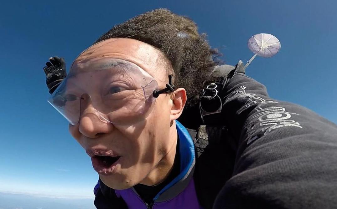 11位明星的秃头问题 明星们为了塑造出最完美的形象,不少人连头发都是