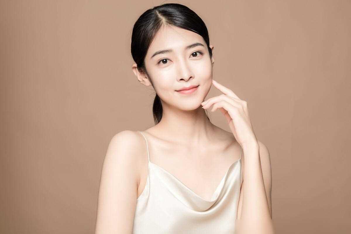 那些容易被男人发展为情人的女人,往往有这4种特质 蓝悠,一个在高级