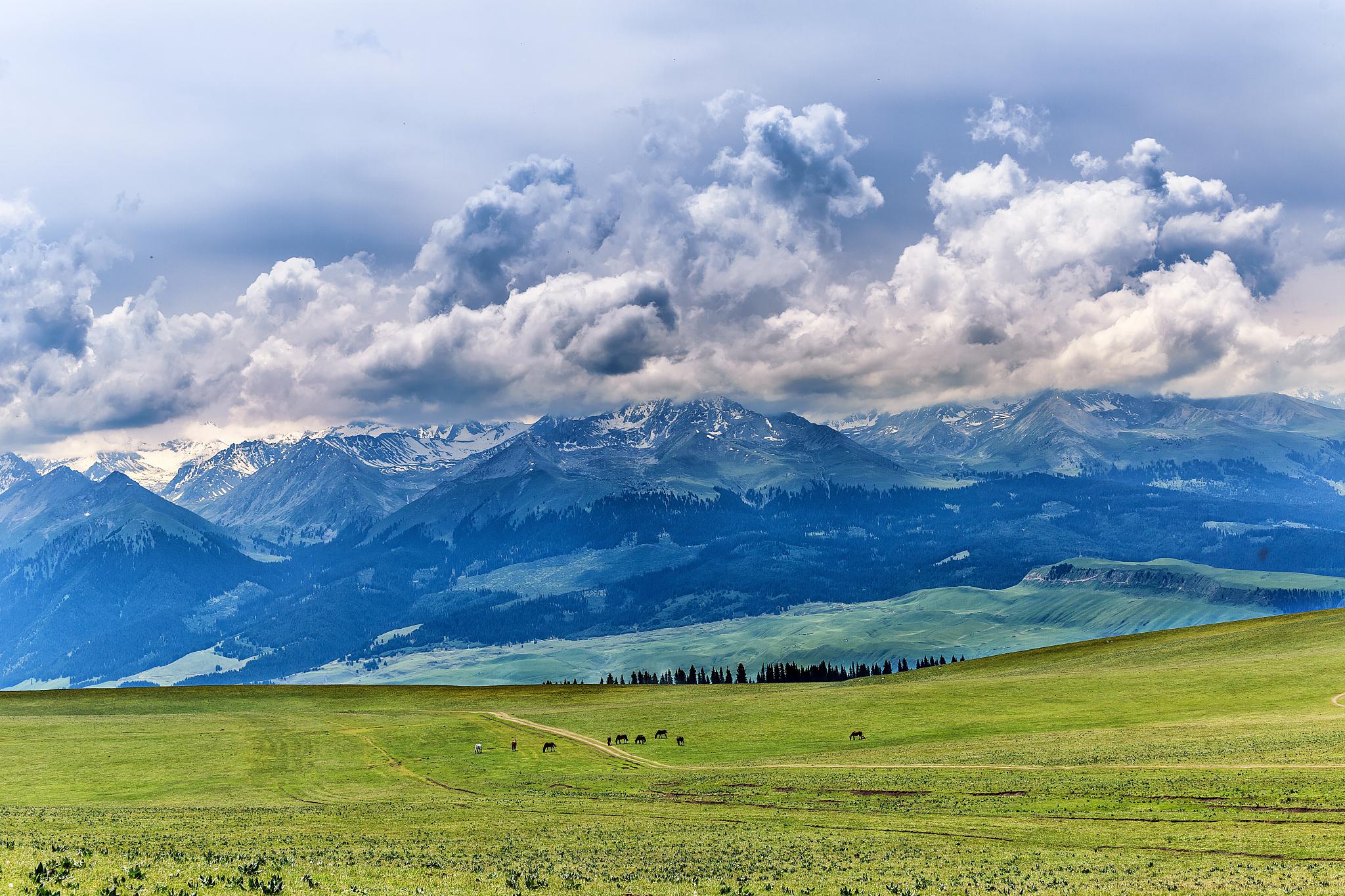 壮丽杰作与人类文明的摇篮 安第斯山脉,这个横跨南美洲西部的雄伟山系