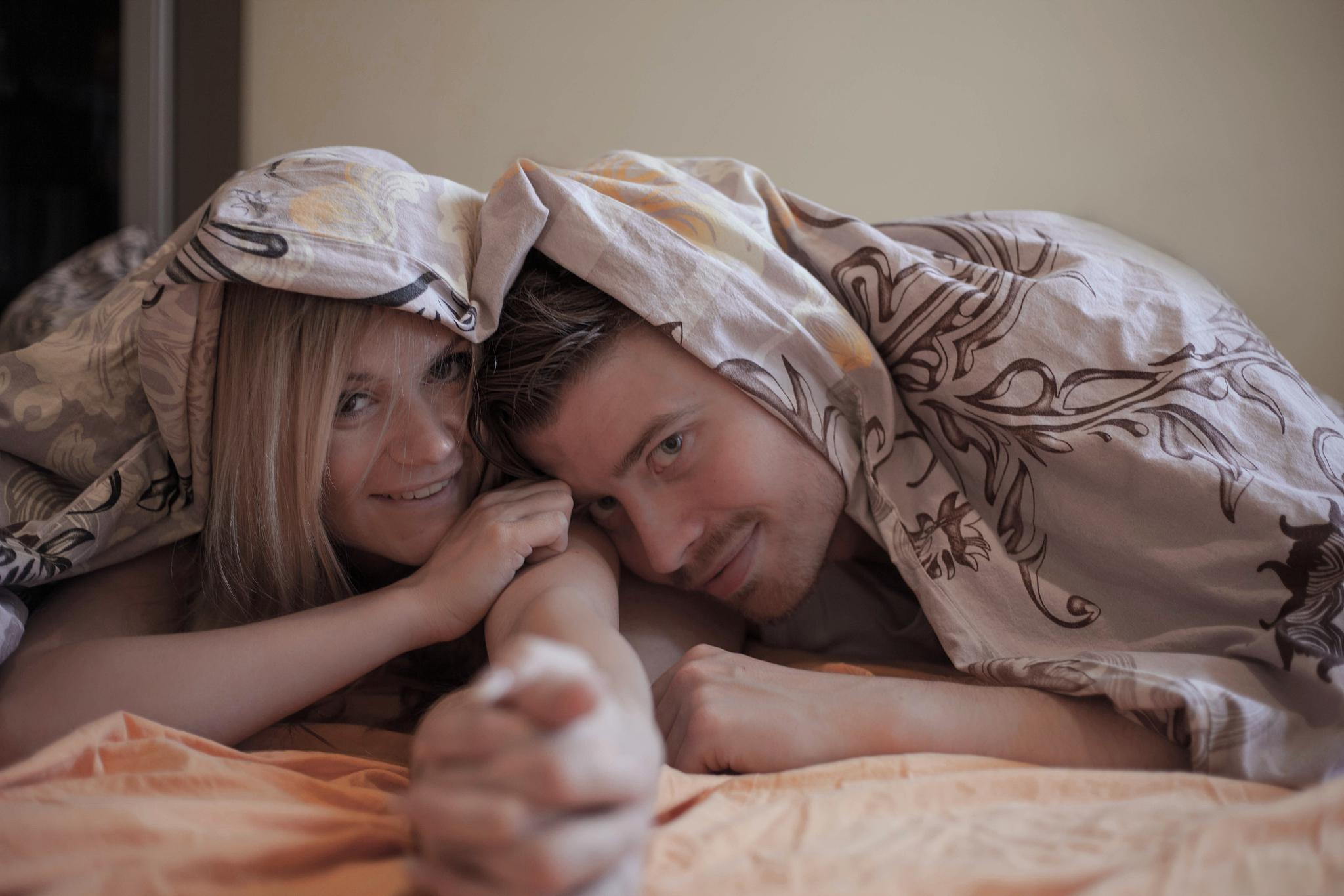 男女情感关系持久之谜:超越时间与空间的心灵交融 情感持久不仅关乎