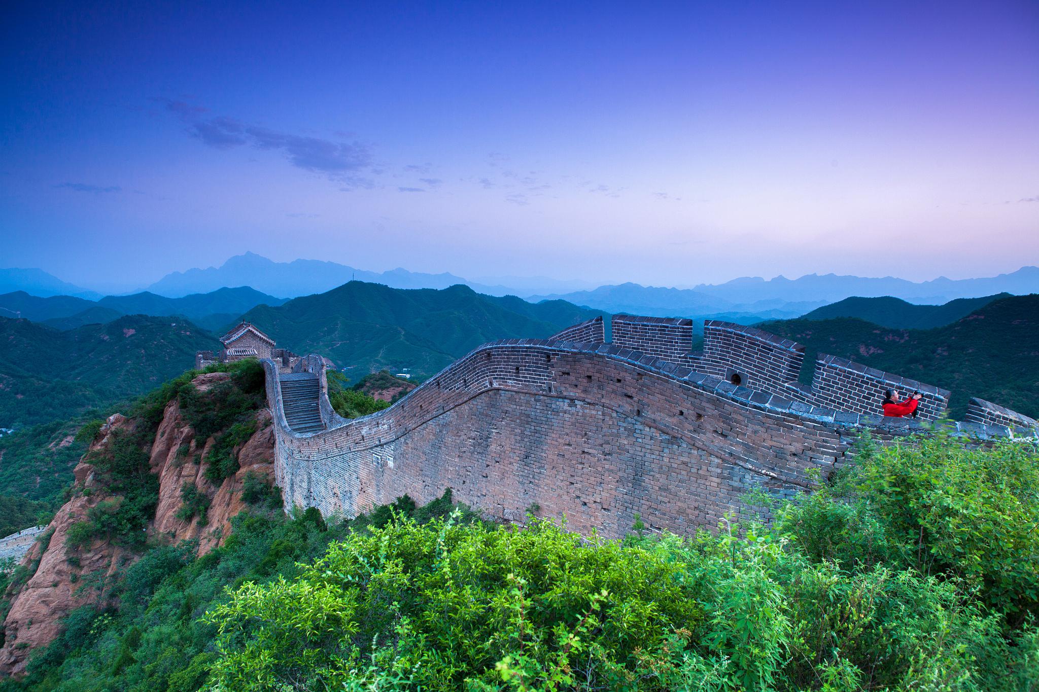 探秘虎山长城:历史,风光与文化之旅 虎山长城是中国著名的长城景点之